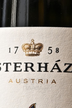 Esterhazy Gruner Veltliner - вино Эстерхази Грюнер Вельтлинер 0.75 л