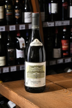 Schloss Gobelsburg Riesling Tradition Niederosterreich - вино Шлосс Гобельсбург Рислинг Традисьон Нидеростеррайх 0.75 л белое сухое