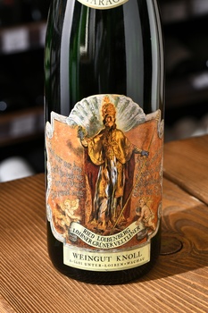 Emmerich Knoll Gruner Veltliner Ried Loibenberg Loibner Smaragd - вино Эммерих Кнолль Грюнер Вельтлинер Рид Лойбенберг Лойбнер Смарагд 0.75 л