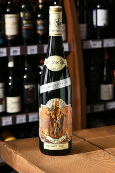 Emmerich Knoll Gruner Veltliner Loibner Vinothekfullung Smaragd - вино Лойбнер Грюнер Вельтлинер Винотекфюллунг Смарагд 0.75 л