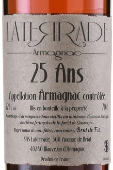 Laterrade Armagnac 25 Ans Brut de Fut - арманьяк Латеррад 25 лет Брют де Фют 0.7 л