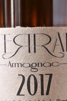 Laterrade Bas Armagnac Brut de Fut 2017 - арманьяк Латеррад Ба-Арманьяк Брют де Фут 2017 год 0.7 л