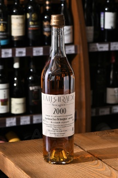 Laterrade Bas Armagnac Brut de Fut 2000 - арманьяк Латеррад Ба-Арманьяк Брют де Фут 2000 год 0.7 л