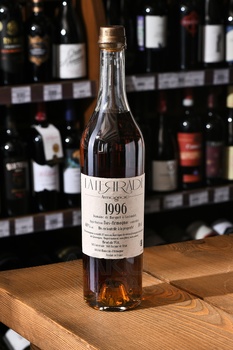 Laterrade Bas Armagnac Brut de Fut 1996 - арманьяк Латеррад Ба-Арманьяк Брют де Фут 1996 год 0.7 л
