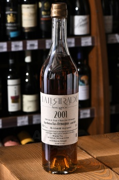 Laterrade Bas Armagnac Brut de Fut 2001 - арманьяк Латеррад Ба-Арманьяк Брют де Фут 2001 год 0.7 л