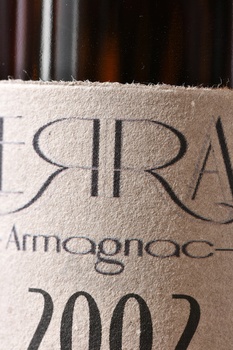 Laterrade Bas Armagnac Brut de Fut 2002 - арманьяк Латеррад Ба-Арманьяк Брют де Фут 2002 год 0.7 л