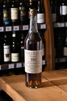 Laterrade Bas Armagnac Brut de Fut 1997 - арманьяк Латеррад Ба-Арманьяк Брют де Фут 1997 год 0.7 л
