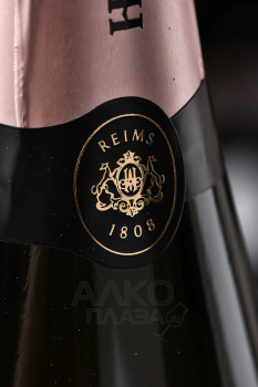 Henriot Brut Rose gift box - шампанское Энрио Брют Розе 0.75 л в п/у