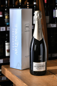 Champagne AR Lenoble Brut Nature - шампанское Шампань АР Ленобль Брют Натюр 0.75 л в п/у белое экстра брют