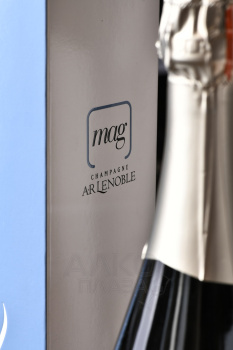 Champagne AR Lenoble Brut Nature - шампанское Шампань АР Ленобль Брют Натюр 0.75 л в п/у белое экстра брют