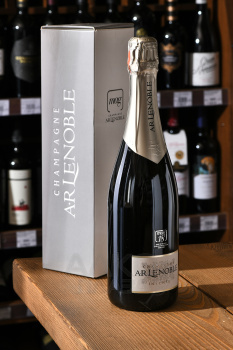 Champagne AR Lenoble Extra Brut Intense - шампанское Шампань АР Ленобль Экстра Брют Антанс 0.75 л белое экстра брют