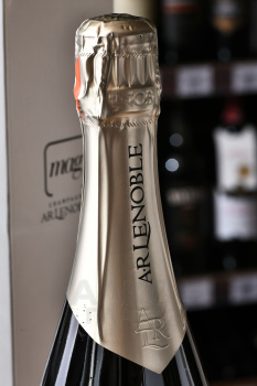 Champagne AR Lenoble Extra Brut Intense - шампанское Шампань АР Ленобль Экстра Брют Антанс 0.75 л белое экстра брют