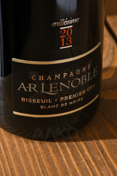 Champagne AR Lenoble Bisseuil Premier Cru Blanc de Noirs Millesime - шампанское Блан де Нуар Бисей Премье Крю Миллезим АР Ленобль 0.75 л белое экстра брют в п/у