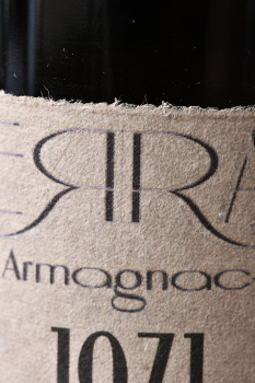 Laterrade Armagnac Tenareze Brut de Fut - арманьяк Латеррад Тенарез Брют де Фют 1971 год 0.7 л