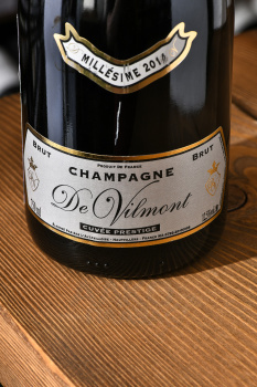 De Vilmont Cuvee Prestige Brut Millesime - шампанское Де Вильмонт Кюве Престиж Брют Миллезим 2014 год 0.75 л белое брют в п/у