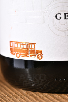 Weingut Bus Gewurztraminer - вино Вайнгут Бус Гевюрцтраминер 0.75 л белое полусухое