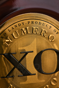 Landy XO №1 - коньяк Ланди ХО №1 0.7 л в п/у