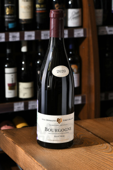 Bourgogne Domaine Forey Pere et Fils Pinot Noir - вино Бургонь Домэн Форе Пэр э Фис Пино Нуар 2020 год 0.75 л красное сухое