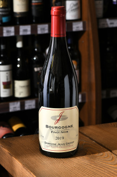Domaine Jean Grivot Bourgogne Pinot Noir - вино Домен Жан Гриво Бургонь Пино Нуар 2019 год 0.75 л красное сухое