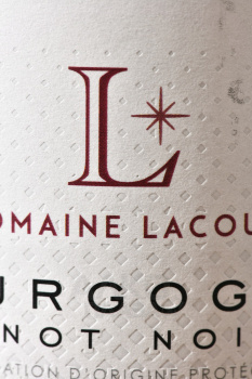 Domaine Lacour Pinot Noir Bourgogne - вино Домен Лакур Пино Нуар Бургонь 2019 год 0.75 л красное сухое