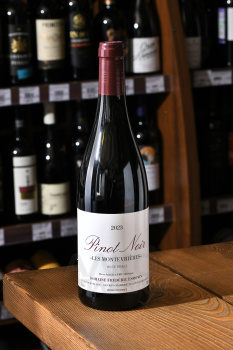 Frederic Esmonin Les Montvrieres Pinot Noir - вино Фредерик Эсмонин Ле Монтевриер Пино Нуар 0.75 л красное сухое