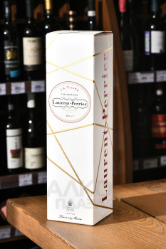 Laurent-Perrier La Cuvee Brut gift box - шампанское Лоран-Перье Брют Ла Кюве Брют 0.75 л в п/у