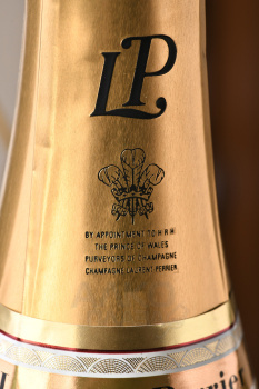 Laurent-Perrier La Cuvee Brut gift box - шампанское Лоран-Перье Брют Ла Кюве Брют 0.75 л в п/у