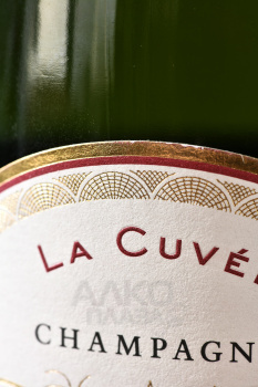 Laurent-Perrier La Cuvee Brut gift box - шампанское Лоран-Перье Брют Ла Кюве Брют 0.75 л в п/у
