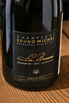 Champagne Bruno Michel Les Brousses Premier Cru Extra - шампанское Шампань Брюно Мишель Ле Брусс Премье Крю Экстра 0.75 л белое экстра брют