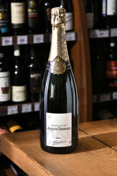 Champagne Jacques Defrance Tradition - шампанское Жак Дефранс Традисьон 2021 год 0.75 л белое брют