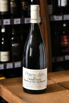Bourgogne Hautes-Cotes de Beaune AOC Domaine Andre & Bernard Labry - вино Бургонь От-Кот де Бон АОС Домэн Андре Э Бернар Лабри 2021 год 0.75 л красное сухое