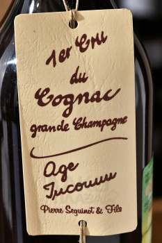Seguinot Age Inconnu - коньяк Сегино Аж Инконню 0.7 л в д/у