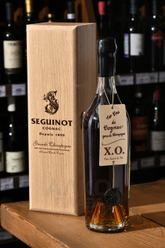 Seguinot ХО - коньяк Сегино ХО 0.7 л в д/у