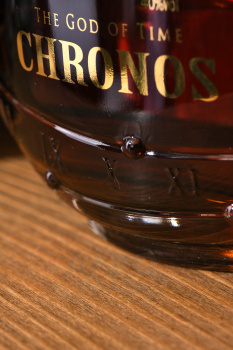 Chronos XO - коньяк Хронос ИКСО 0.35 л в подарочном наборе из 2-х бут.