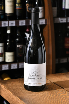 Famille Baron-Foucher Pinot Noir - вино Фамий Барон-Фуше Пино Нуар 0.75 л красное сухое