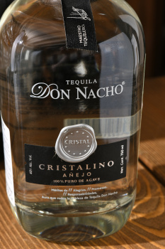 Don Nacho Cristal Anejo Cristalino - текила Дон Начо Кристал Аньехо Кристалино 0.75 л в п/у