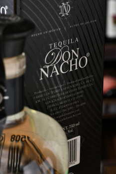 Don Nacho Cristal Anejo Cristalino - текила Дон Начо Кристал Аньехо Кристалино 0.75 л в п/у