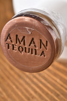 Aman Blanco Rosa Tequila - текила Аман Бланко Роса 0.7 л