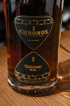 Chronos XO - коньяк Хронос ХО 0.5 л