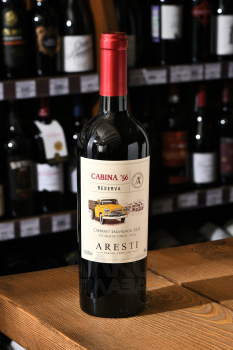Aresti Cabina 56 Reserva Cabernet Sauvignon - вино Арести Кабина 56 Резерва Каберне Совиньон 0.75 л красное сухое