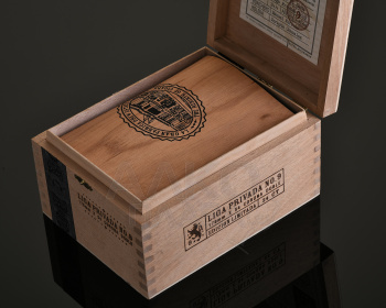 Drew Estate Liga Privada No.9 Corona Doble - сигары Дрю Эстейт Лига Привада №9 Корона Дабл