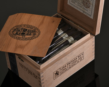 Drew Estate Liga Privada No.9 Corona Doble - сигары Дрю Эстейт Лига Привада №9 Корона Дабл