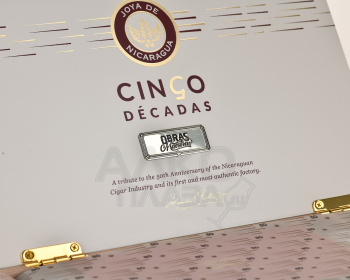 Joya de Nicaragua Obras Maestras Cinco Decadas El Cumiche - сигары Джоя де Никарагуа Обрас Маэстрас Синко Декаданс Ель Кумише