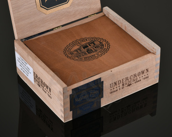 Drew Estate Undercrown Maduro Gran Toro - сигары Дрю Эстейт Андеркраун Мадуро Гран Торо