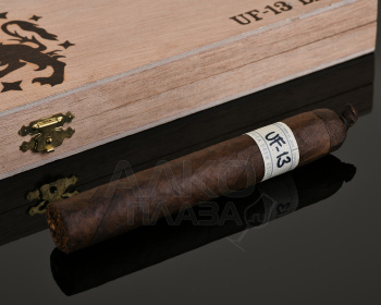 Drew Estate Liga Privada Unico UF13 - сигары Дрю Эстейт Лига Привада Юнико Серия УФ13
