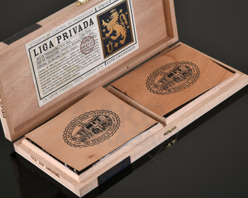 Drew Estate Liga Privada Unico UF13 - сигары Дрю Эстейт Лига Привада Юнико Серия УФ13