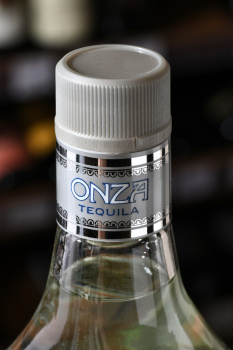 Onza Silver - текила Онза Сильвер 0.7 л