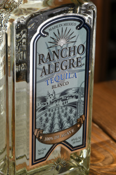 Rancho Alegre Blanco - текила Ранчо Алегре Бланко 0.7 л