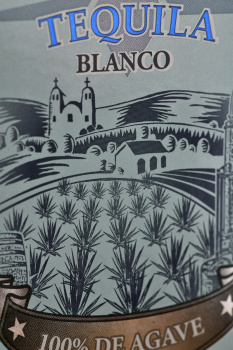 Rancho Alegre Blanco - текила Ранчо Алегре Бланко 0.7 л