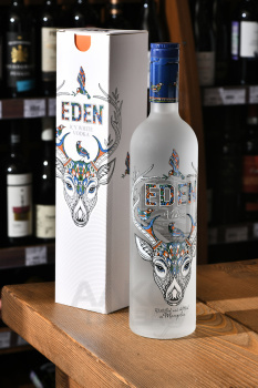 Eden - водка Эден 0.7 л в п/у